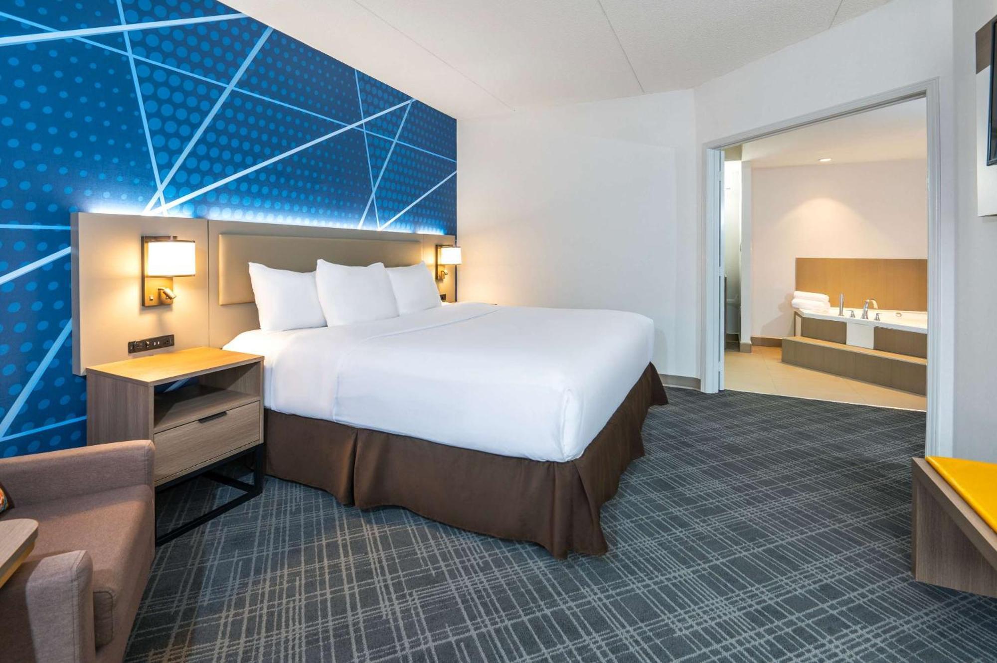 Comfort Inn & Suites Барри Экстерьер фото